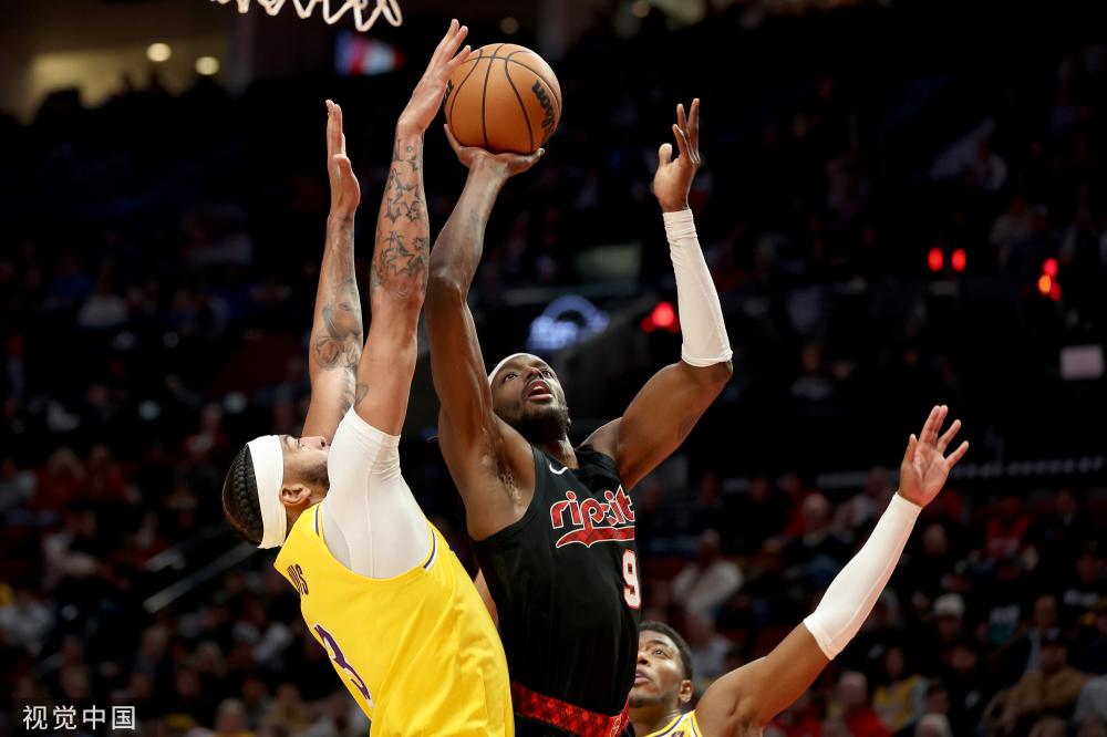 在关键位置 在关键位置