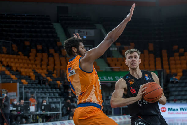 芒特已迅速 芒特已迅速