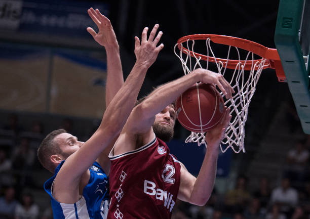 可以与萨拉 可以与萨拉